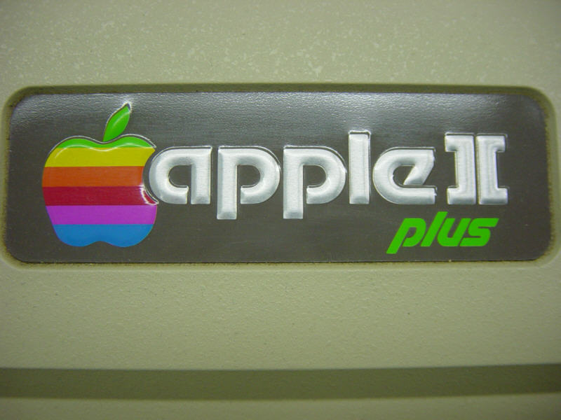 apple 2 nametag