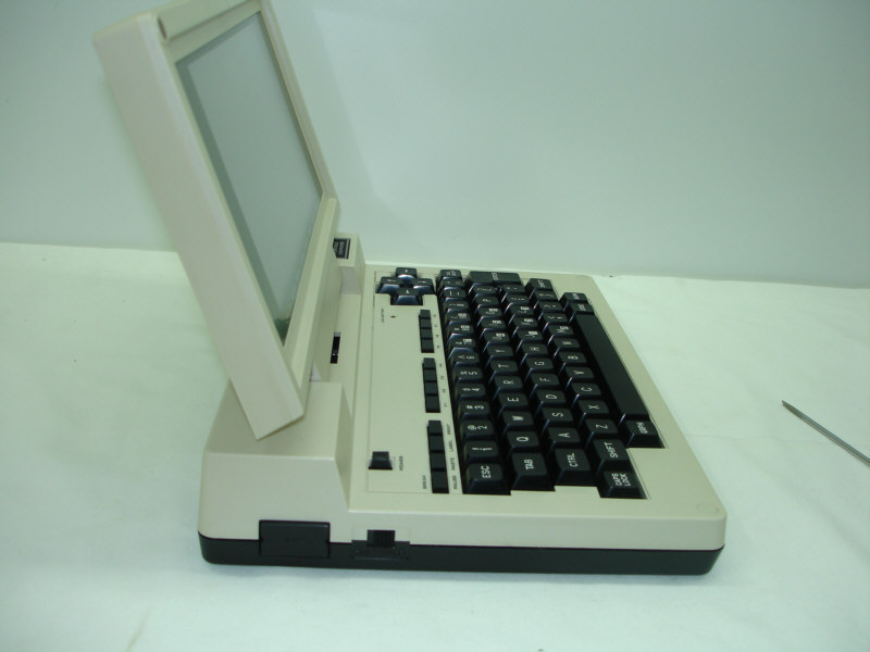 trs80 model 200