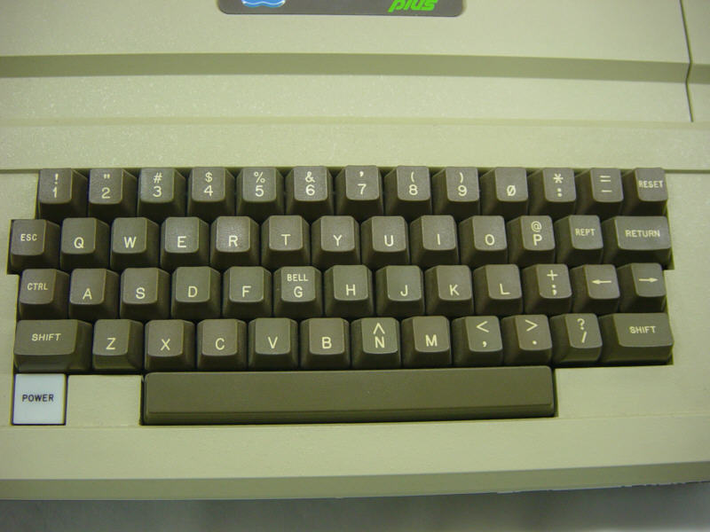 apple 2 keyboard top